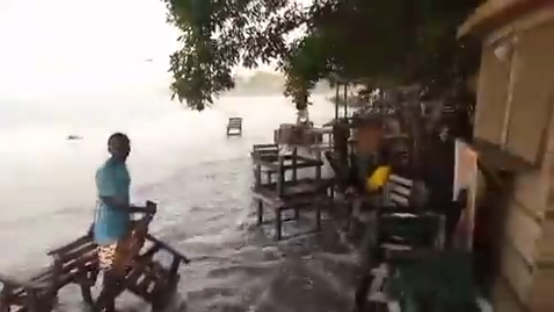 Climate change effect: Sierra Leone’s Number 2 Beach suffers 3-day ...